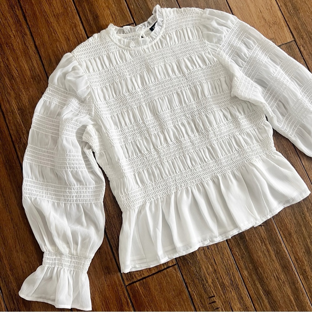 Express White Smocked Blouse Top Peplum Hem Large Chic Romantic Feminine Office